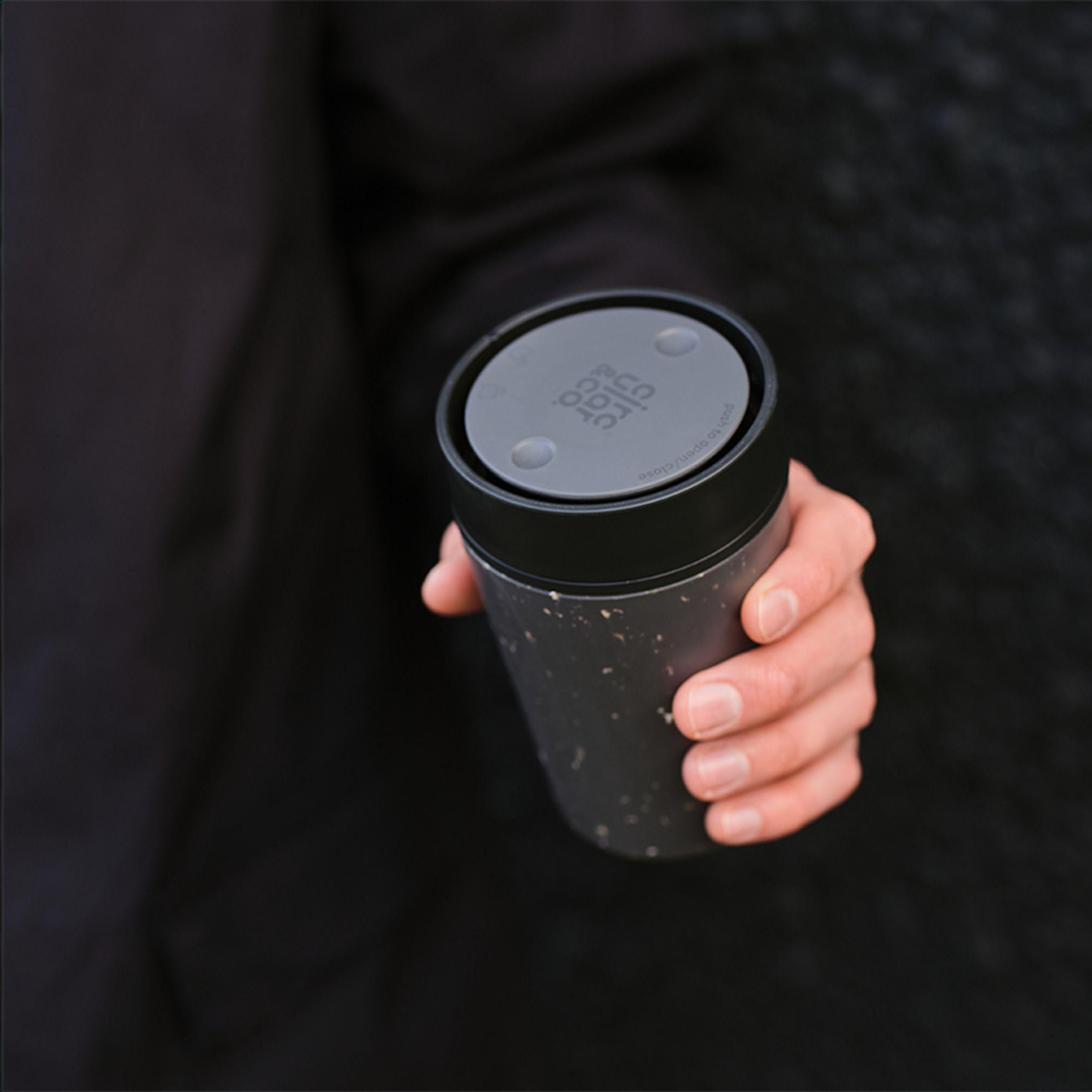 Vue 18 de Circular&Co Recycled Coffee Cup 227 ml mug