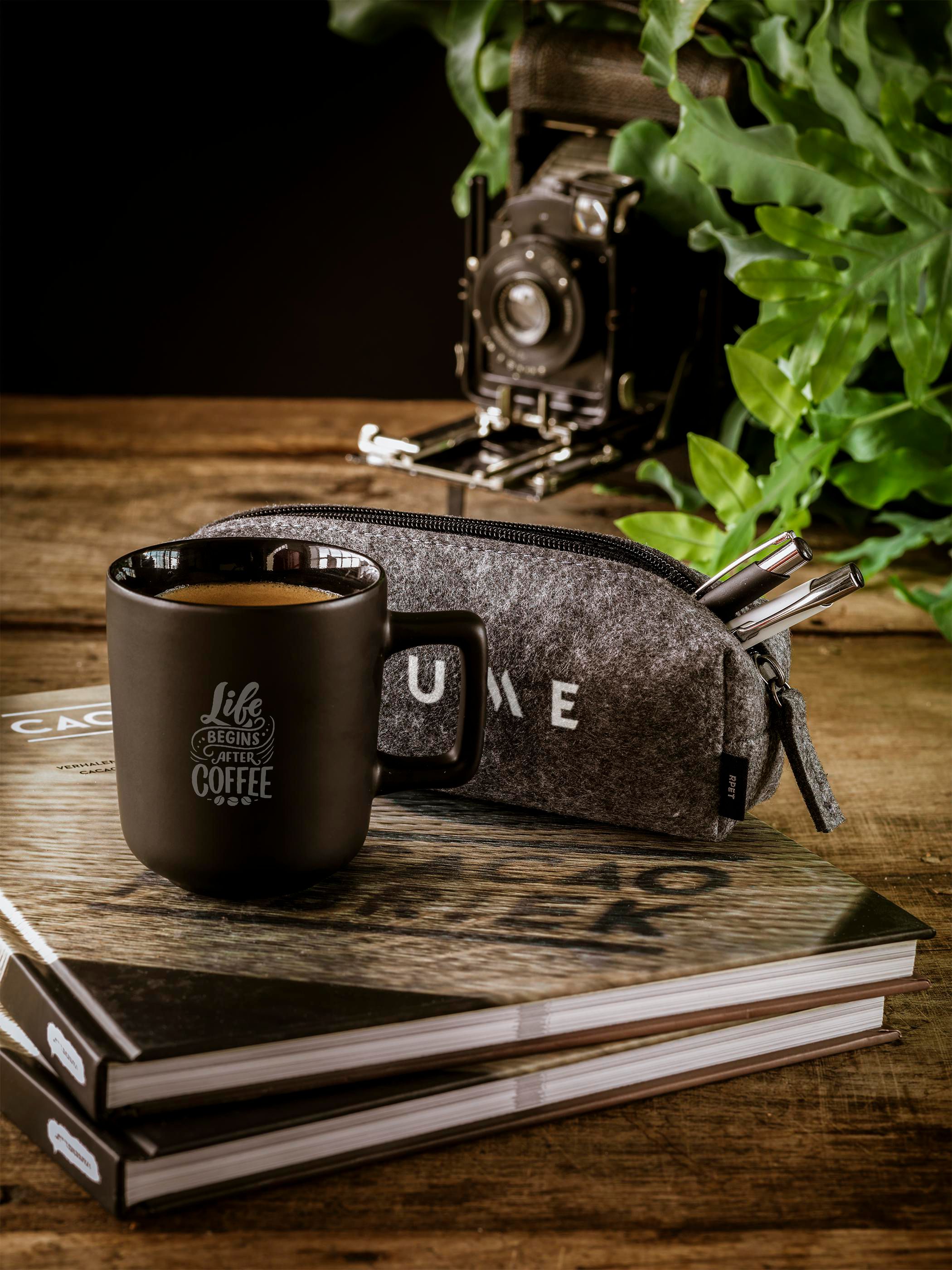 Vue 6 de Torino Black 280 ml mug