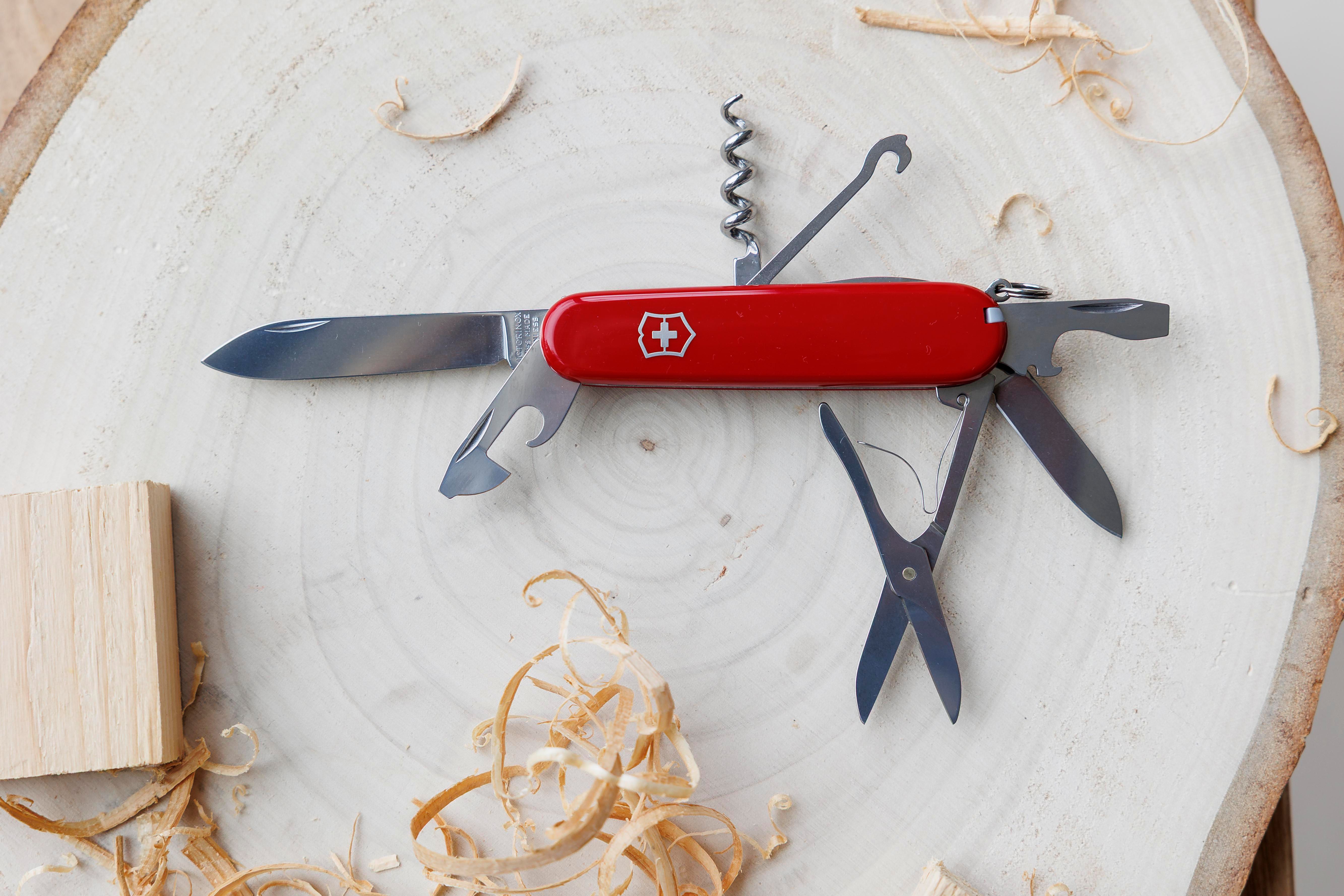 Vue 4 de Victorinox Climber canif