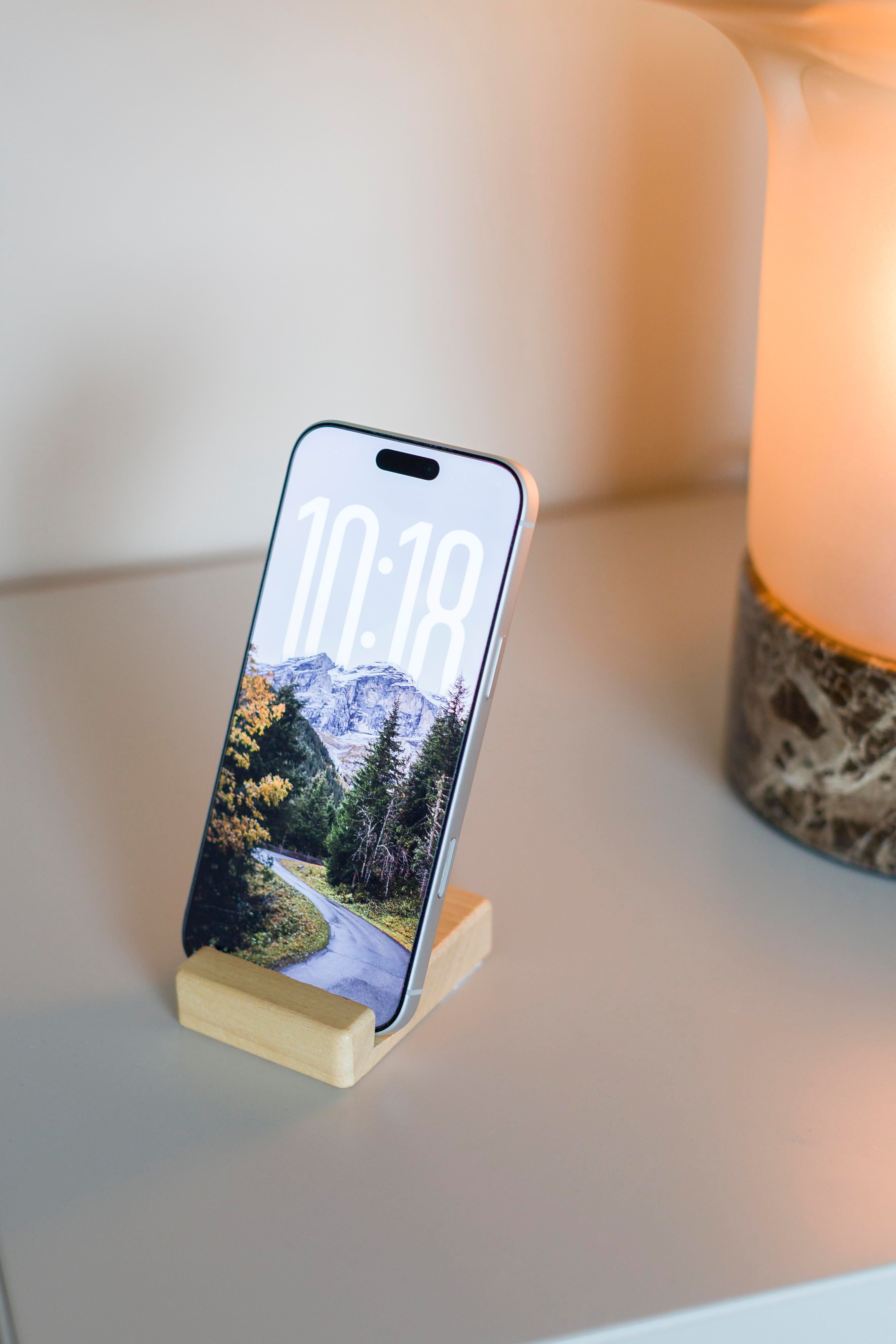 Vue 8 de Support téléphone Nyla | Bois
