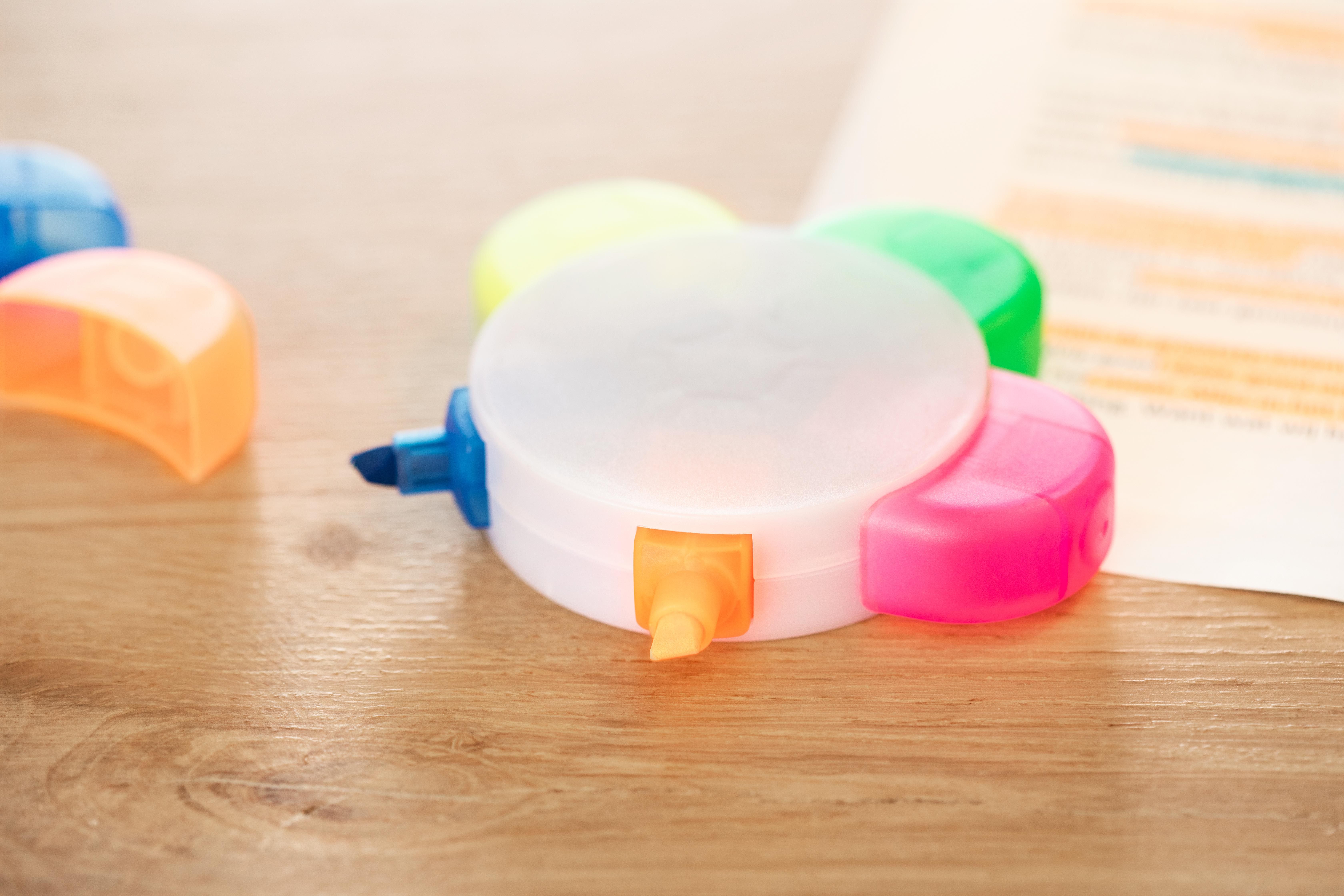 Vue 9 de Set de surligneurs Brodie | Plastique | 5 couleurs