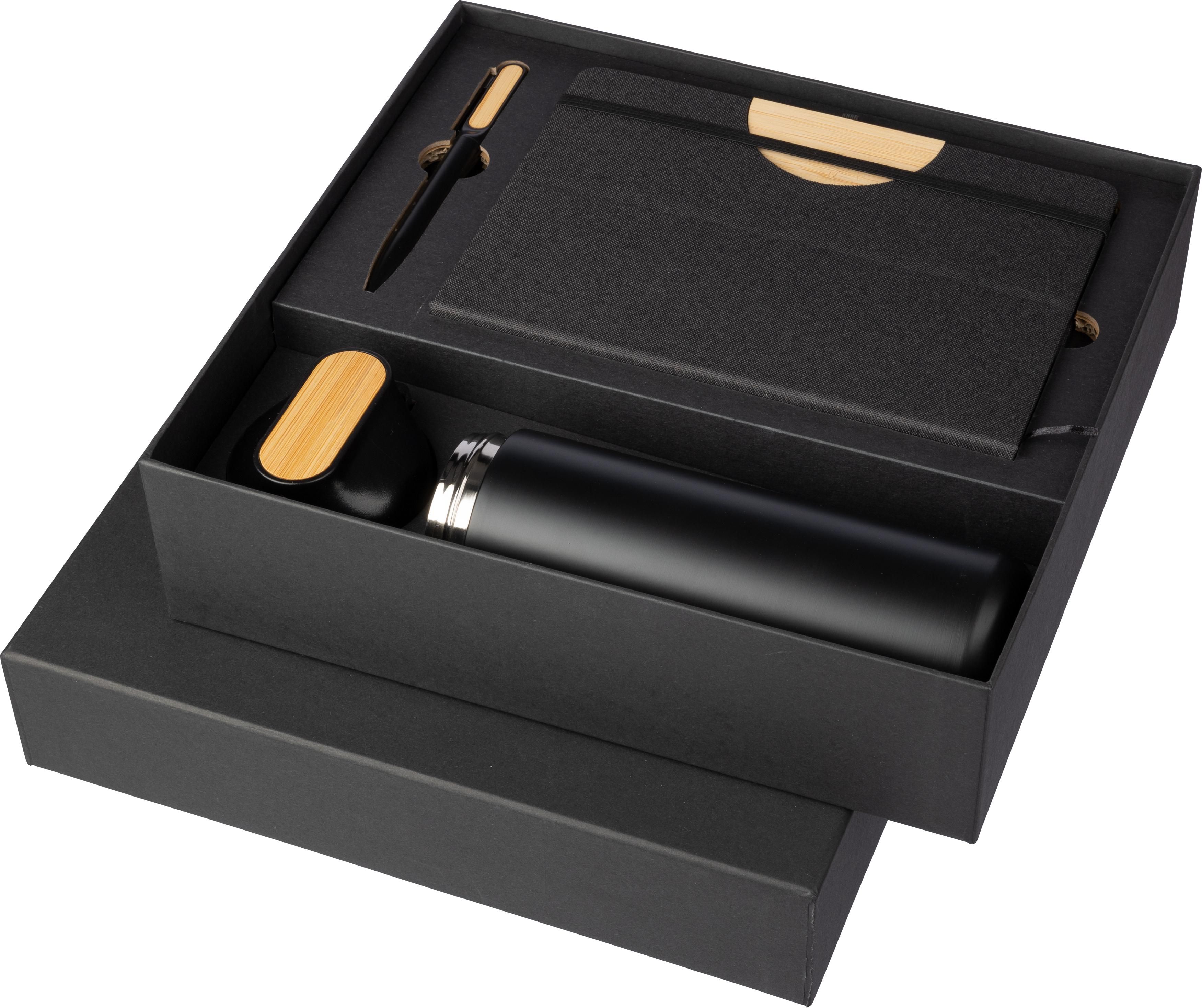 Vue 9 de Coffret bureau Kurt | 3 pièces