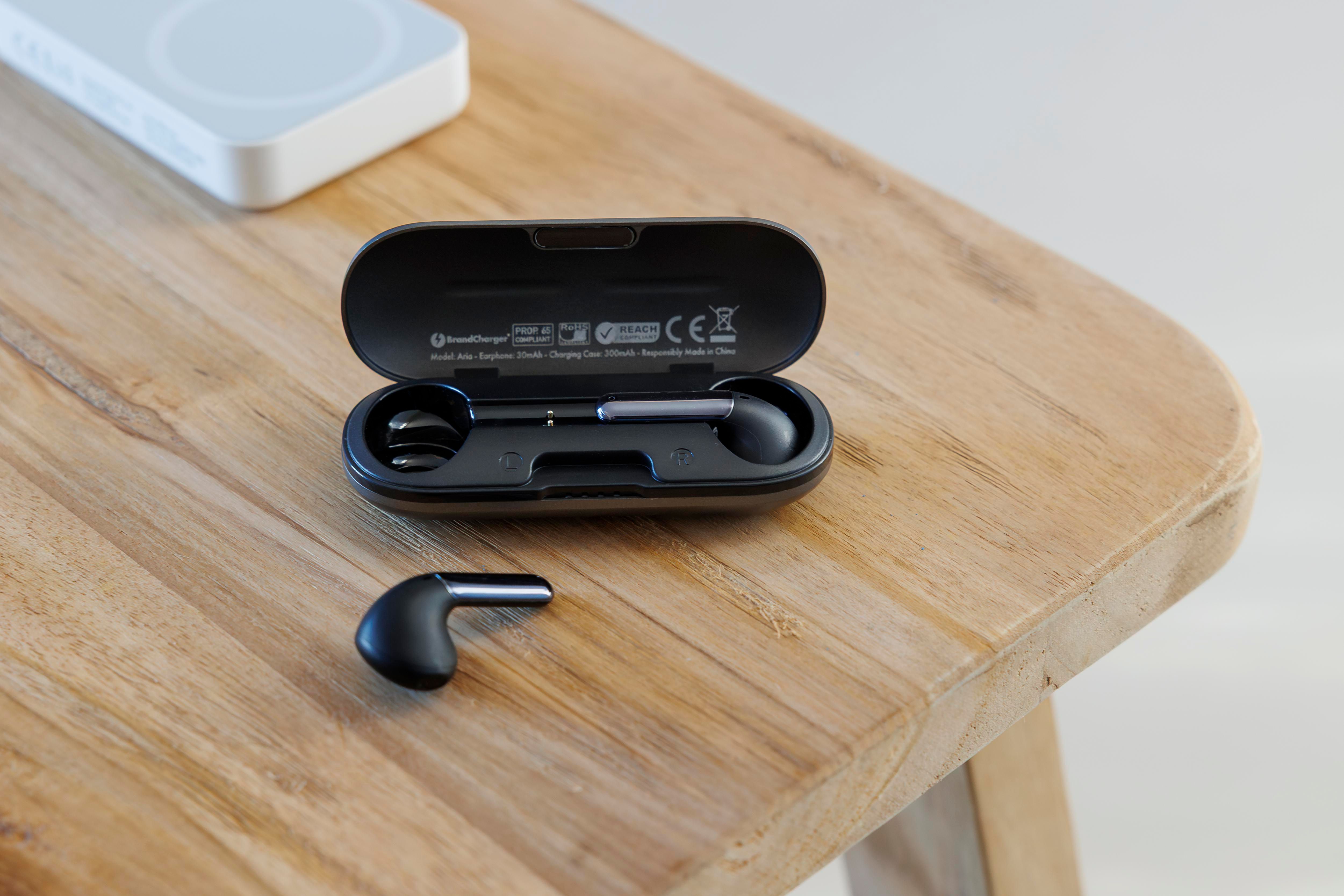 Vue 4 de BrandCharger écouteurs sans fil Aria