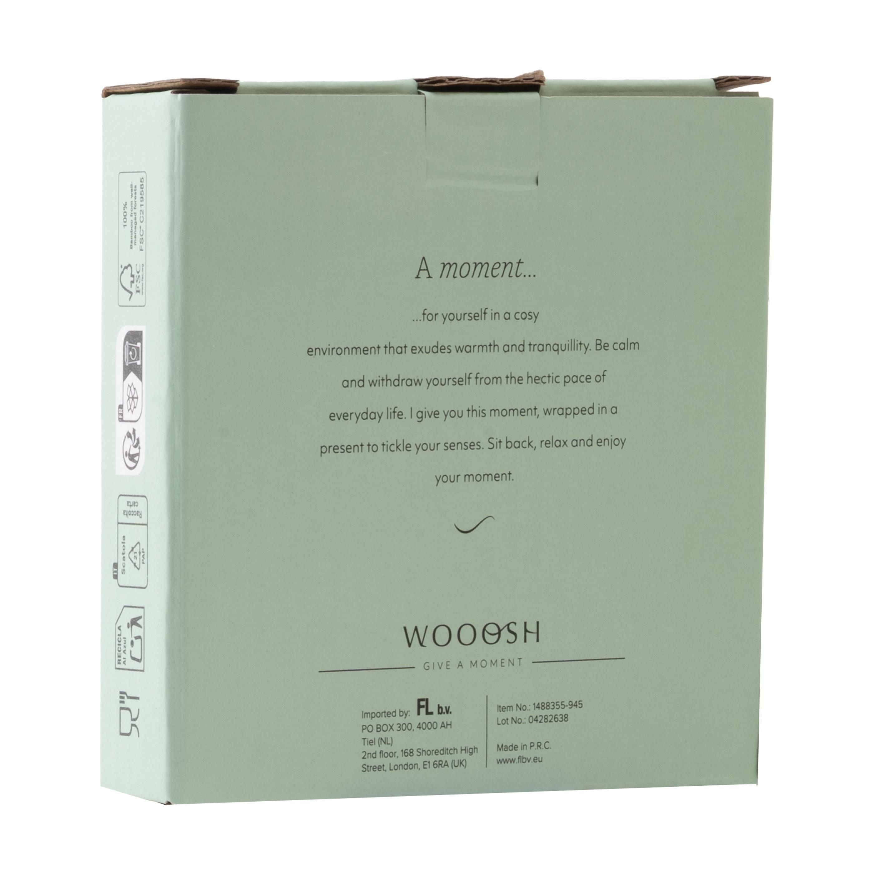 Vue 6 de Wooosh Piccolo Bamboo Wine Glass Topper