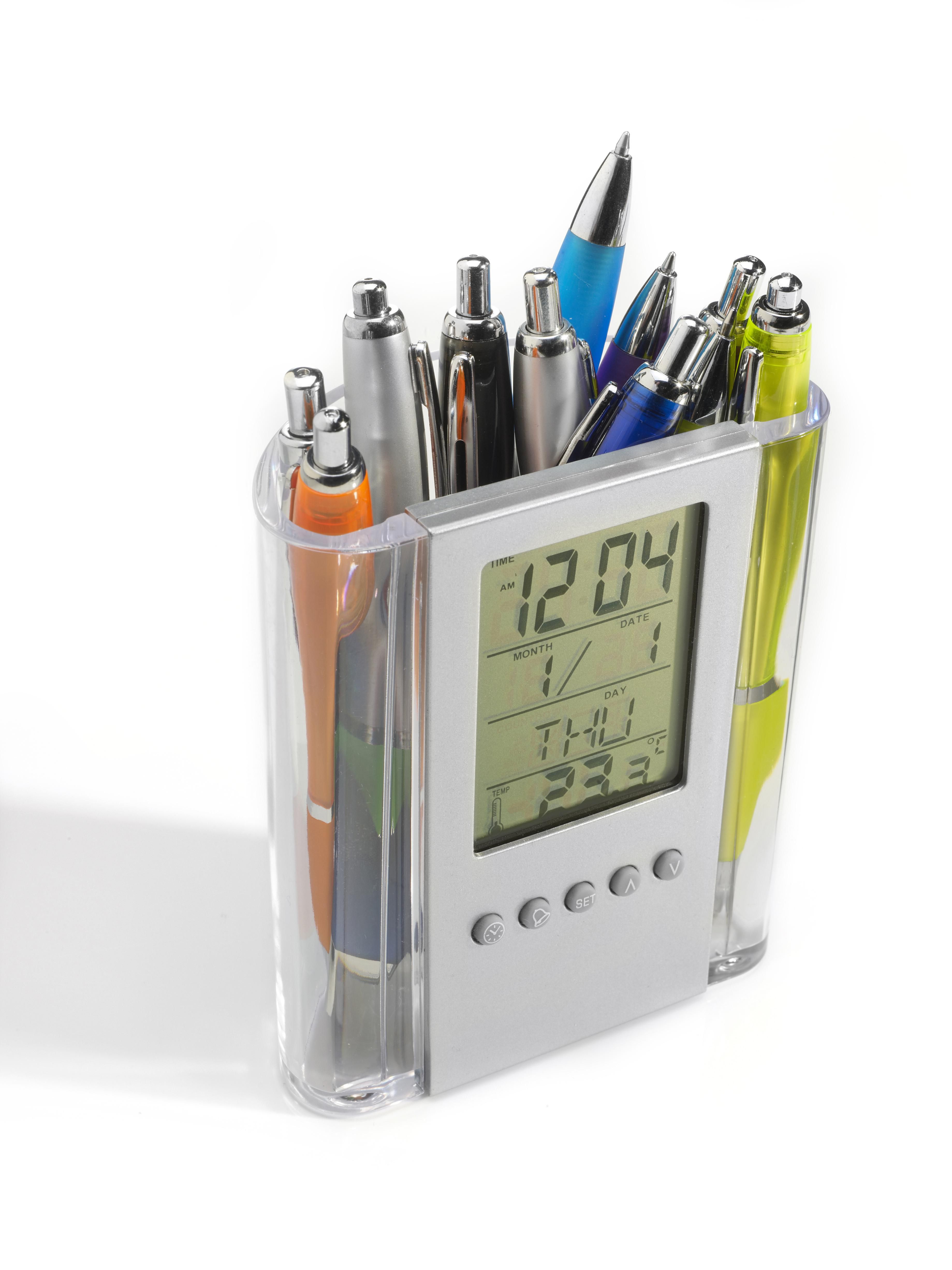 Vue 3 de Horloge de bureau Carter | Porte-stylos