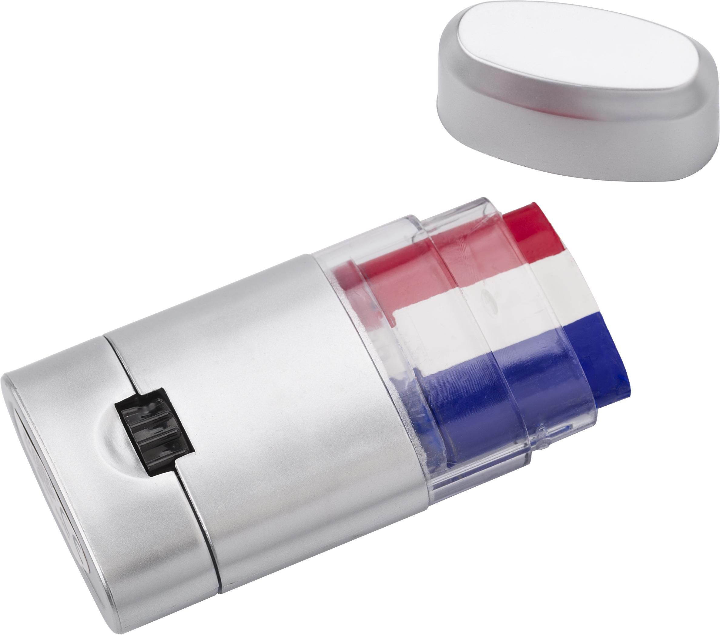 Vue 3 de Kit de maquillage Colornation | Drapeaux de pays