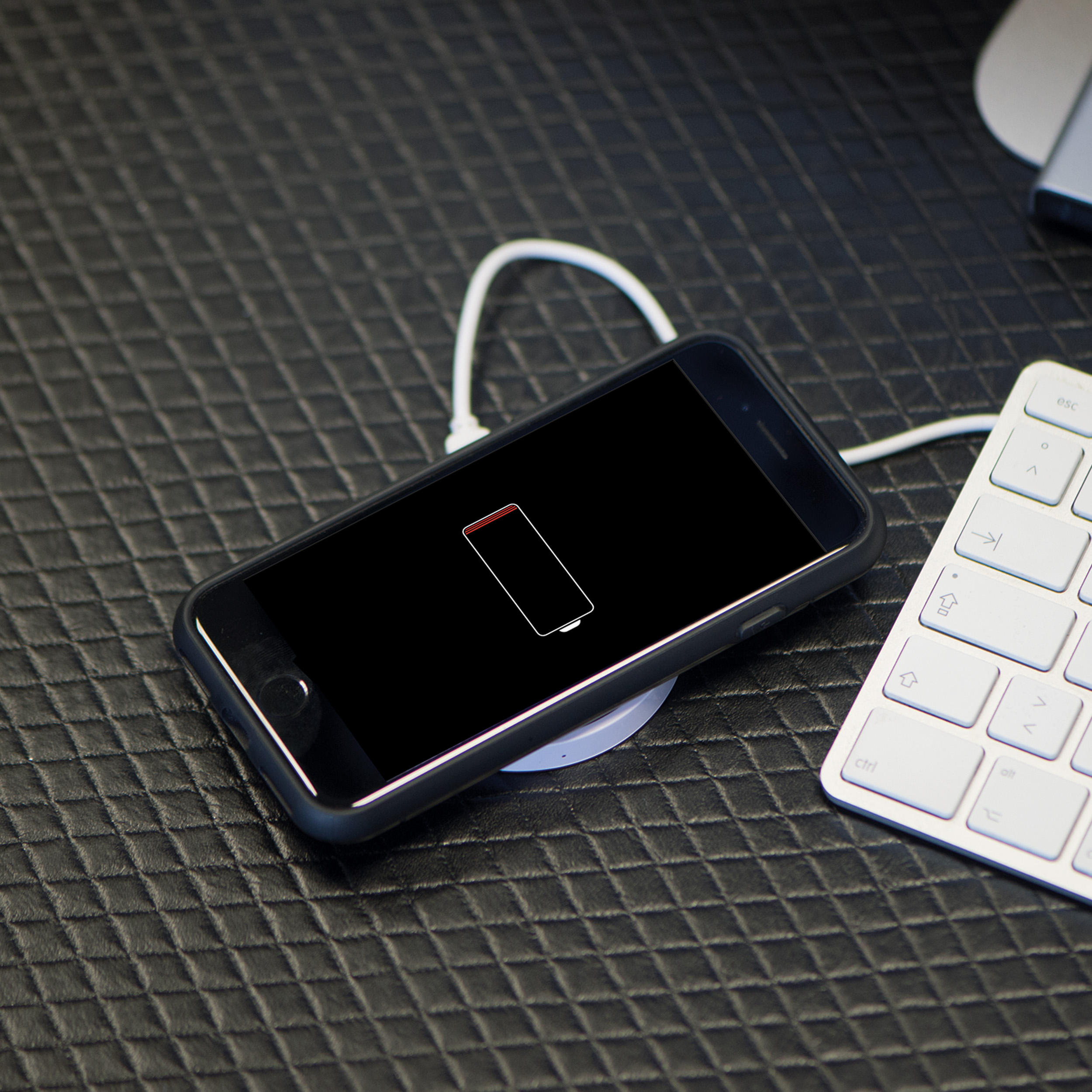 Vue 3 de Chargeur inductionel Karthago